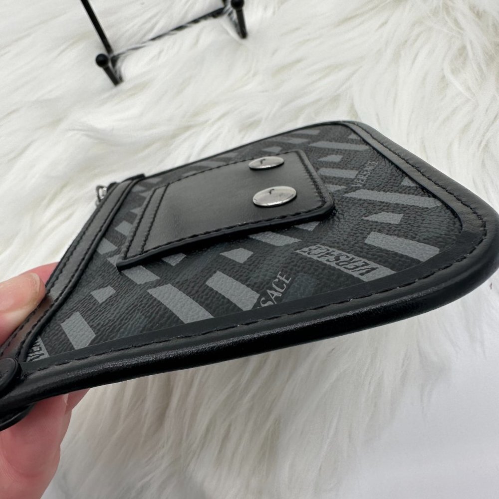 NWT Versace La Greca Monogram Zipped Belt / Clutch Bag - Picture 4 of 6